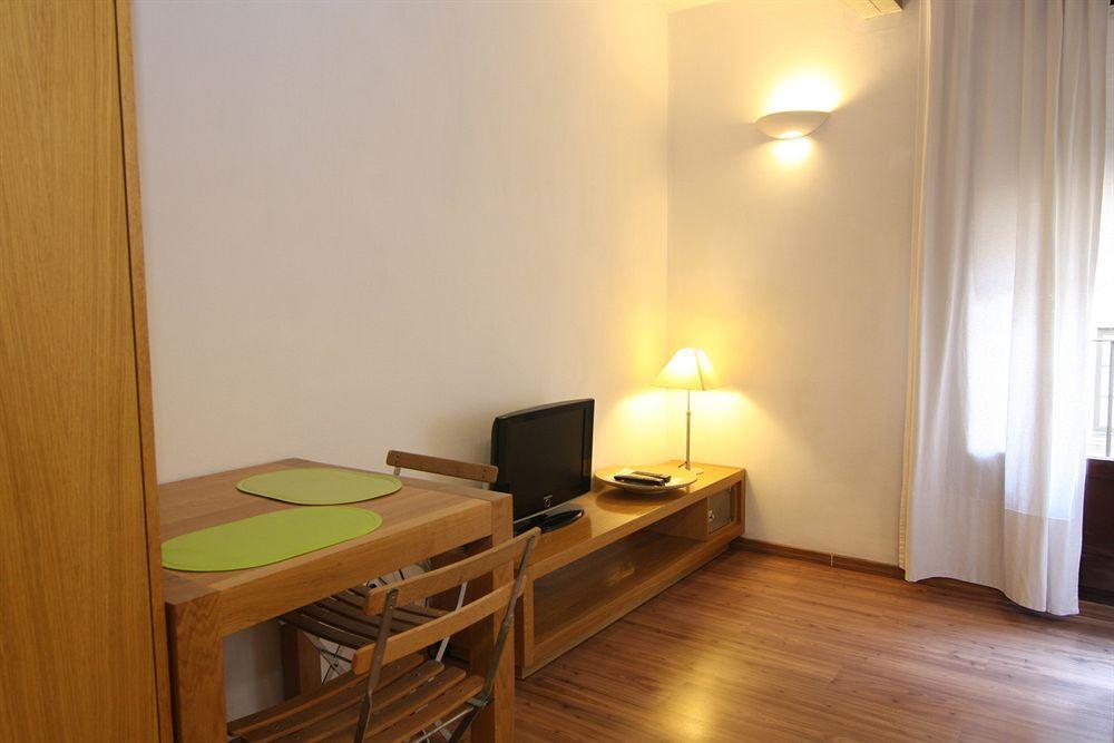 Bcn2Stay Apartments Barcelona Exterior foto