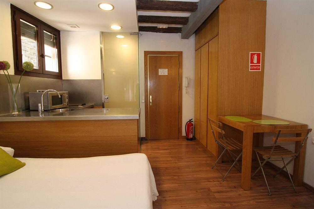Bcn2Stay Apartments Barcelona Exterior foto